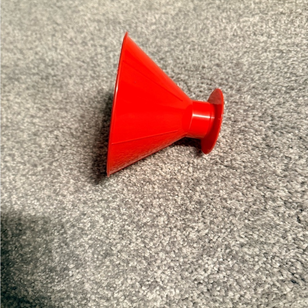Red and Black Ice Scraper Cone for car windows ( no blue no green ) - Picture 9 of 10